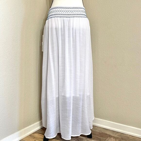 Zac & Rachel Hi Low Plus Size Skirt - Picture 8 of 11